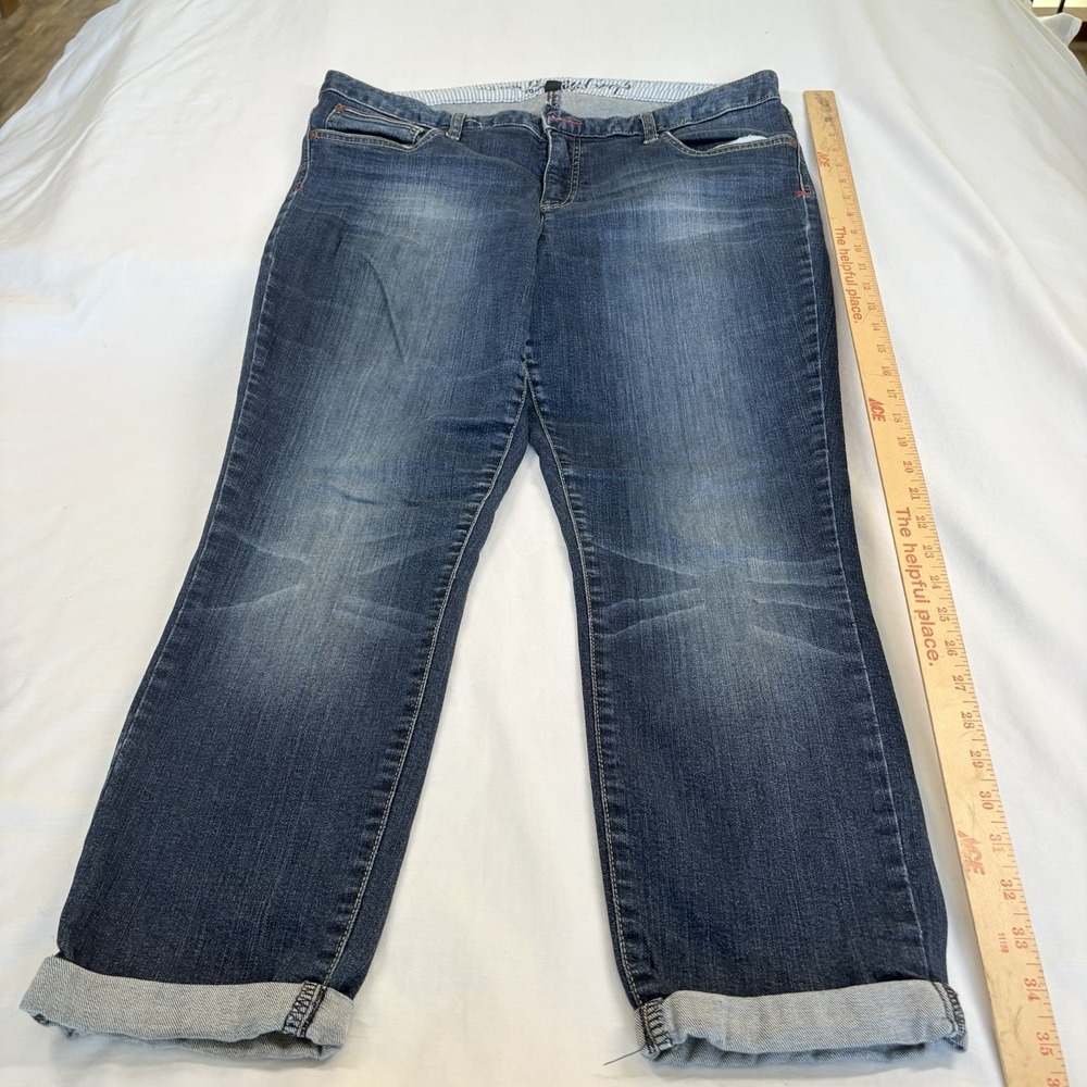 Tommy Hilfiger Womens Size 14R Medium Wash Low Rise Modern Skinny Crop Jeans